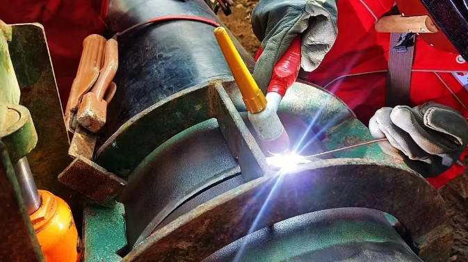 оܵǣF(yng)-ˮ-L(zhng)Ȼ֧̣ܵϪΣʽ(f)